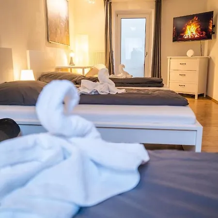 Holiday home 4-zimmer Haus, 2-baeder 140qm Bis Zu 11 Personen *