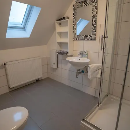 4-zimmer Haus, 2-baeder 140qm Bis Zu 11 Personen Holiday home