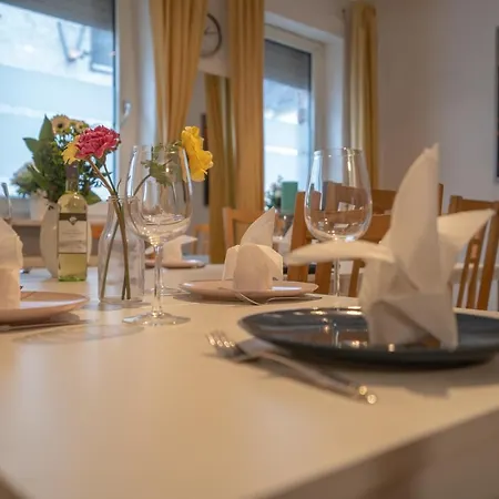 4-zimmer Haus, 2-baeder 140qm Bis Zu 11 Personen *