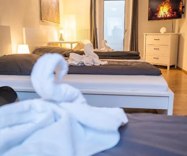 Feriehus 4-zimmer Haus, 2-baeder 140qm Bis Zu 11 Personen *