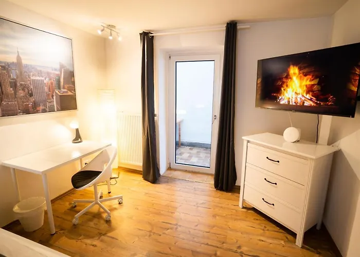 4-zimmer Haus, 2-baeder 140qm Bis Zu 11 Personen Feriehus