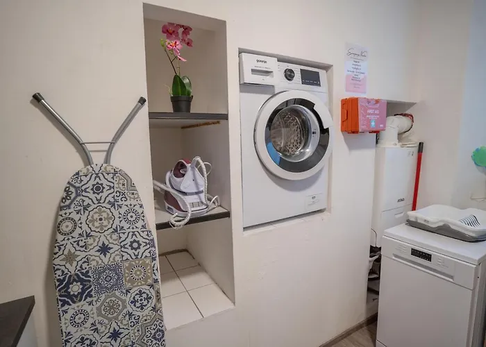 Feriehus 4-zimmer Haus, 2-baeder 140qm Bis Zu 11 Personen Winningen