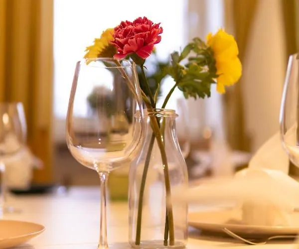 4-zimmer Haus, 2-baeder 140qm Bis Zu 11 Personen Feriehus