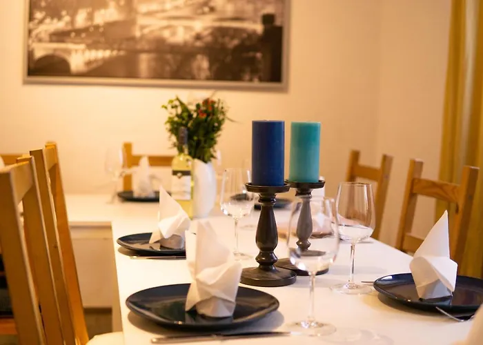 4-zimmer Haus, 2-baeder 140qm Bis Zu 11 Personen * Winningen