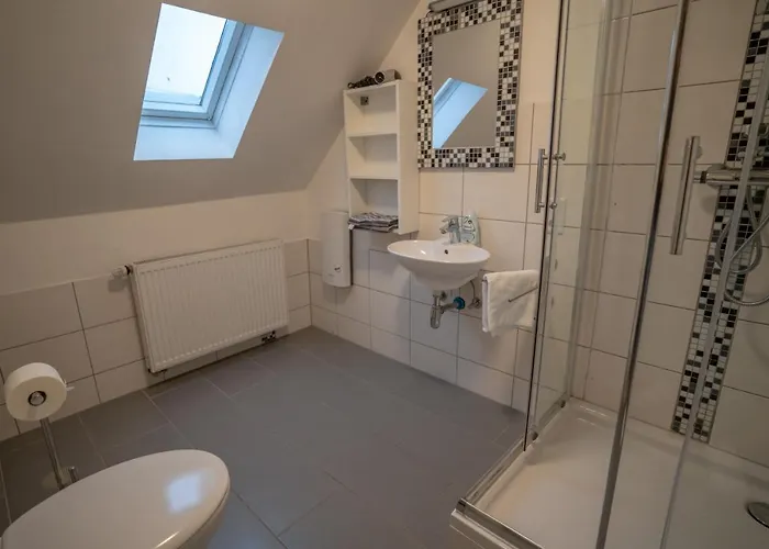 4-zimmer Haus, 2-baeder 140qm Bis Zu 11 Personen Feriehus